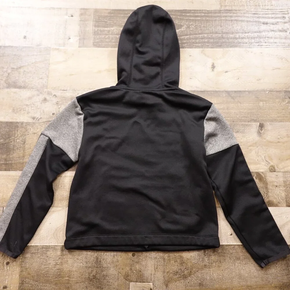 Nike‎ Dri-FIT Pullover Hoodie Boys’ Small Black Gray Two-Tone Sweatshirt